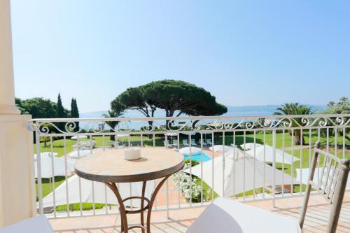 Hotel Villa Les Rosiers 그리모 외부 사진
