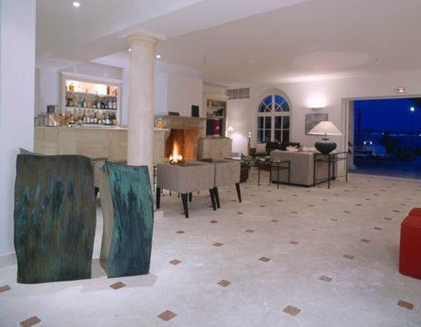 Hotel Villa Les Rosiers 그리모 외부 사진